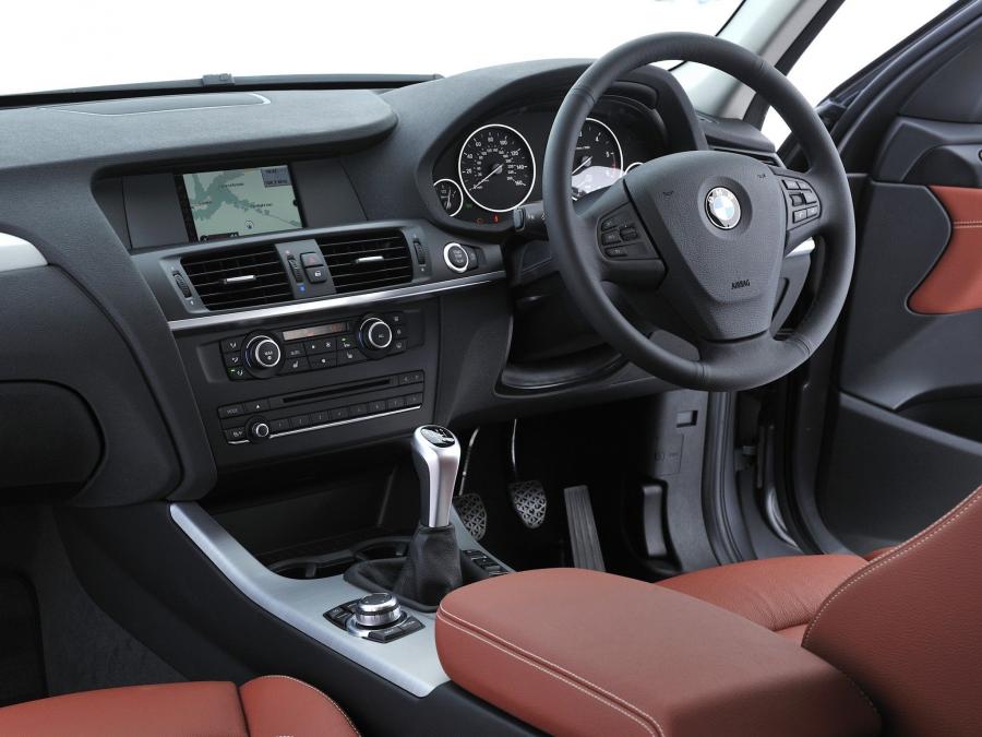  BMW X3 xDrive 2.0d 2010 года  (UK) (фото 3 из 16)